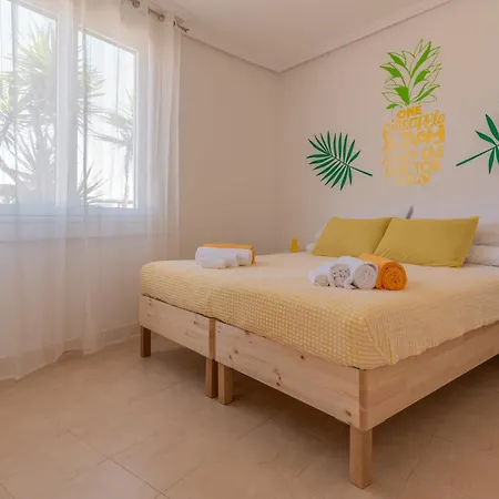 Pina Βίλα Κοραλέχο